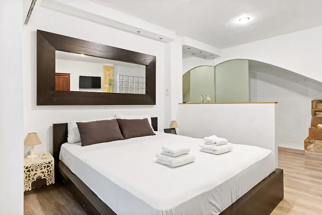 Hotel Fabulous & Unforgettable Barcellona 0*,  Spagna
